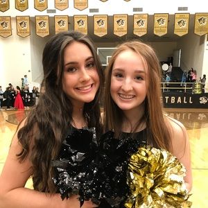 Meet your Posher, Ila